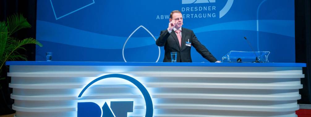 Dresdner Abwassertagung Sprechertresen